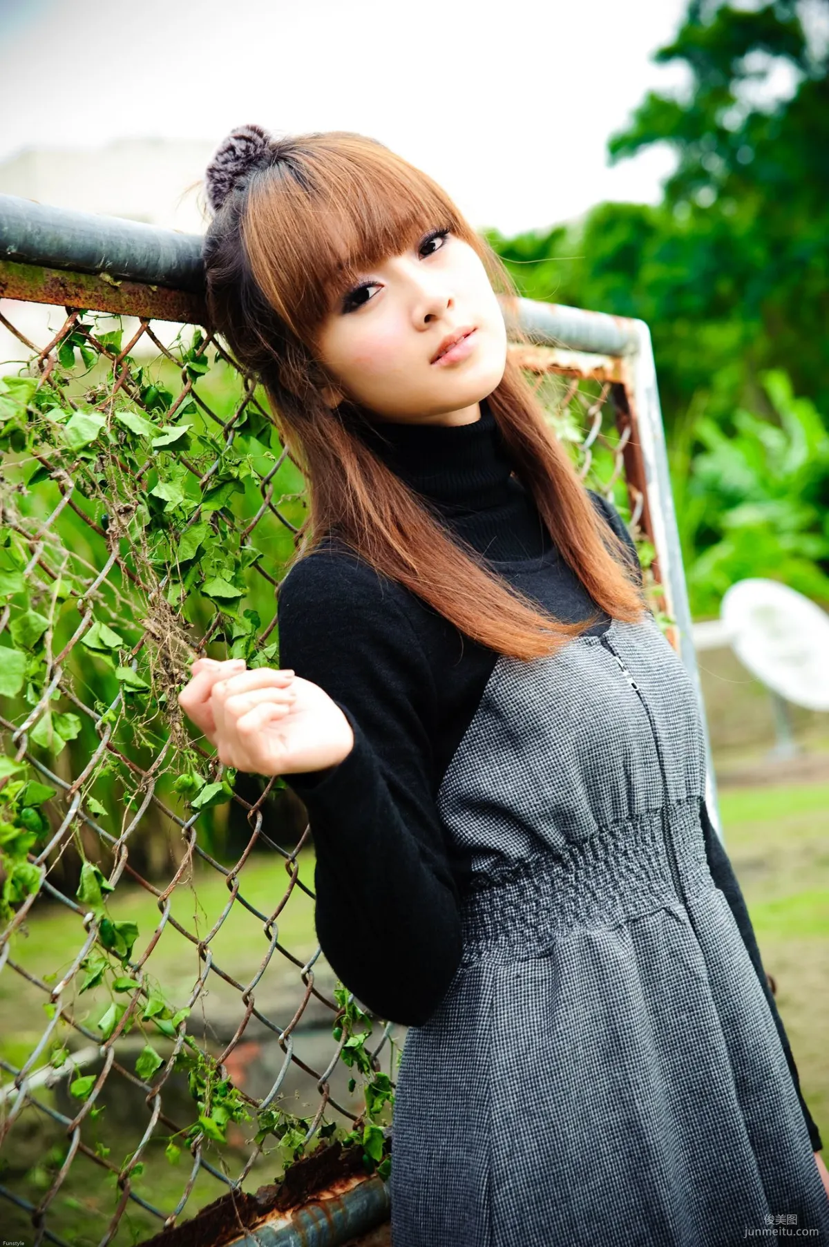 Guozi MM/Zhang Yunfei NTU Outdoor Shoot Part 8 Photo Set photo 43