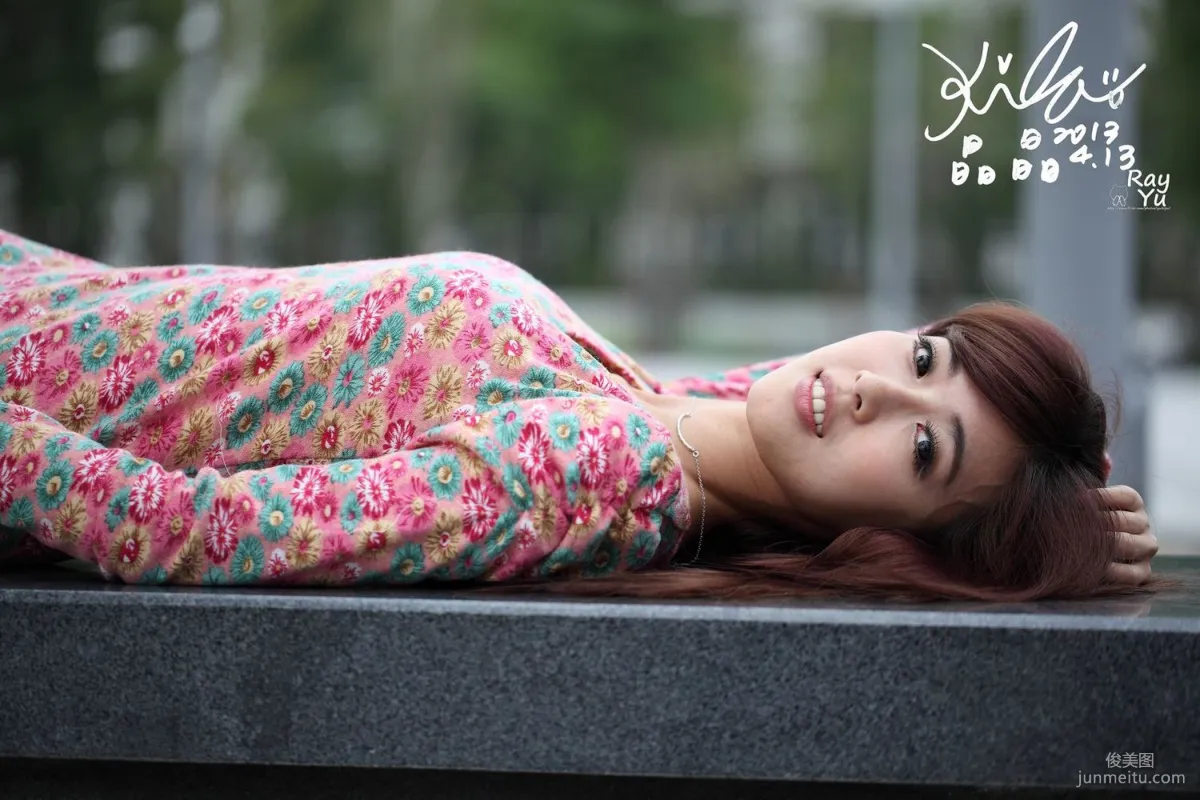 Taiwan Beauty Liao Tingling/Kila Jingjing 'Floral Ultra-Short Skirt Street Snap' Photo Set photo 20
