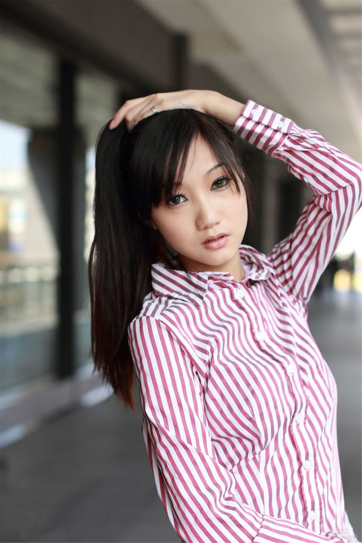 Tina Chen Siting "Tongyue Afternoon Tea Outdoor Shoot" Photo Set photo 5