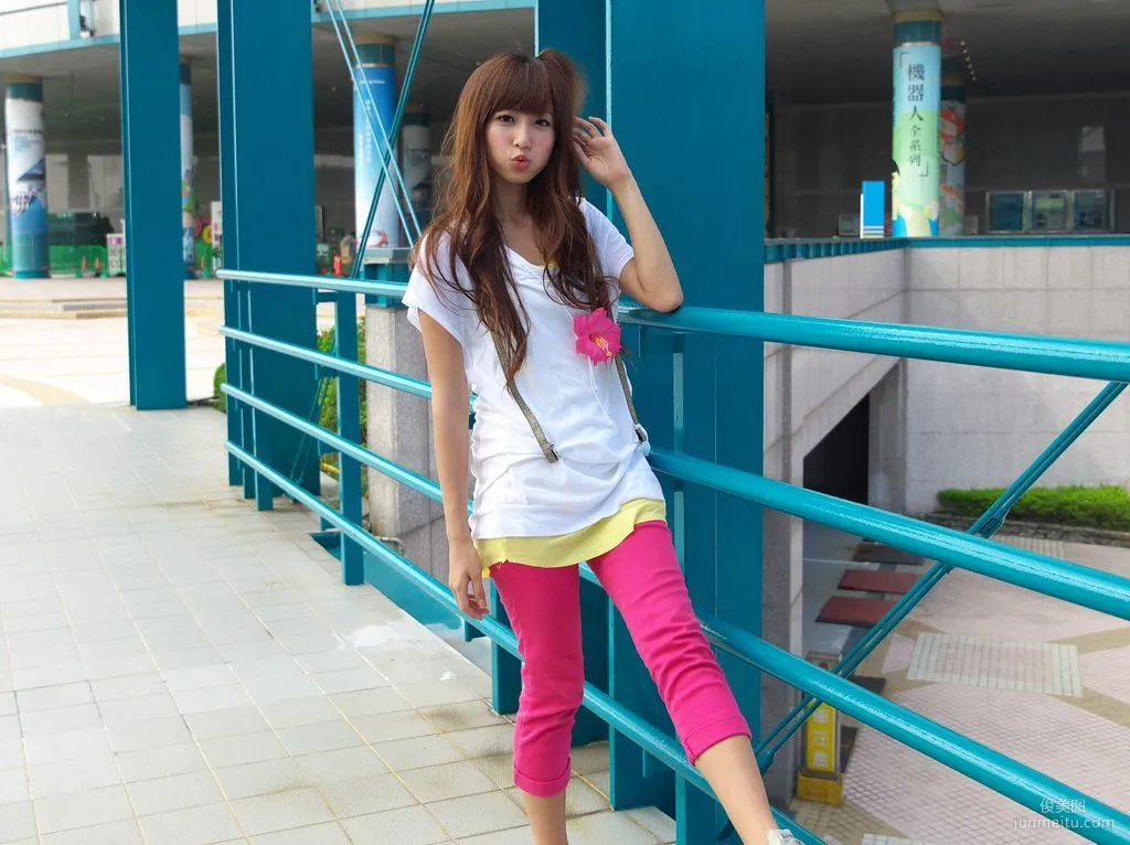 Taiwan Beauty Hongshi/Hong Shihan 'Fresh and Sweet Outdoor Shoot' Photo Set photo 29