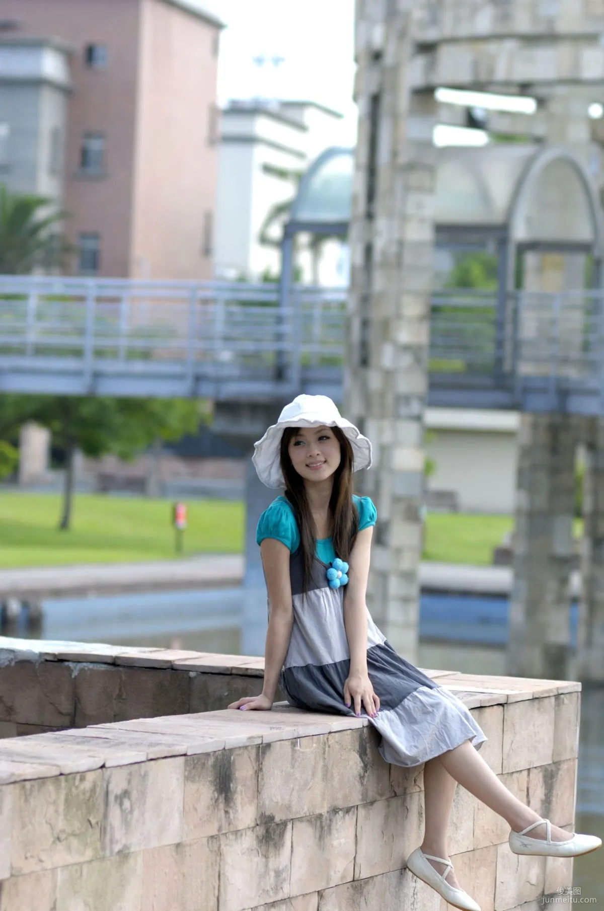 果子MM/張允霏《Lovely 果子 Fruit with Barbie Attire》寫真集 58