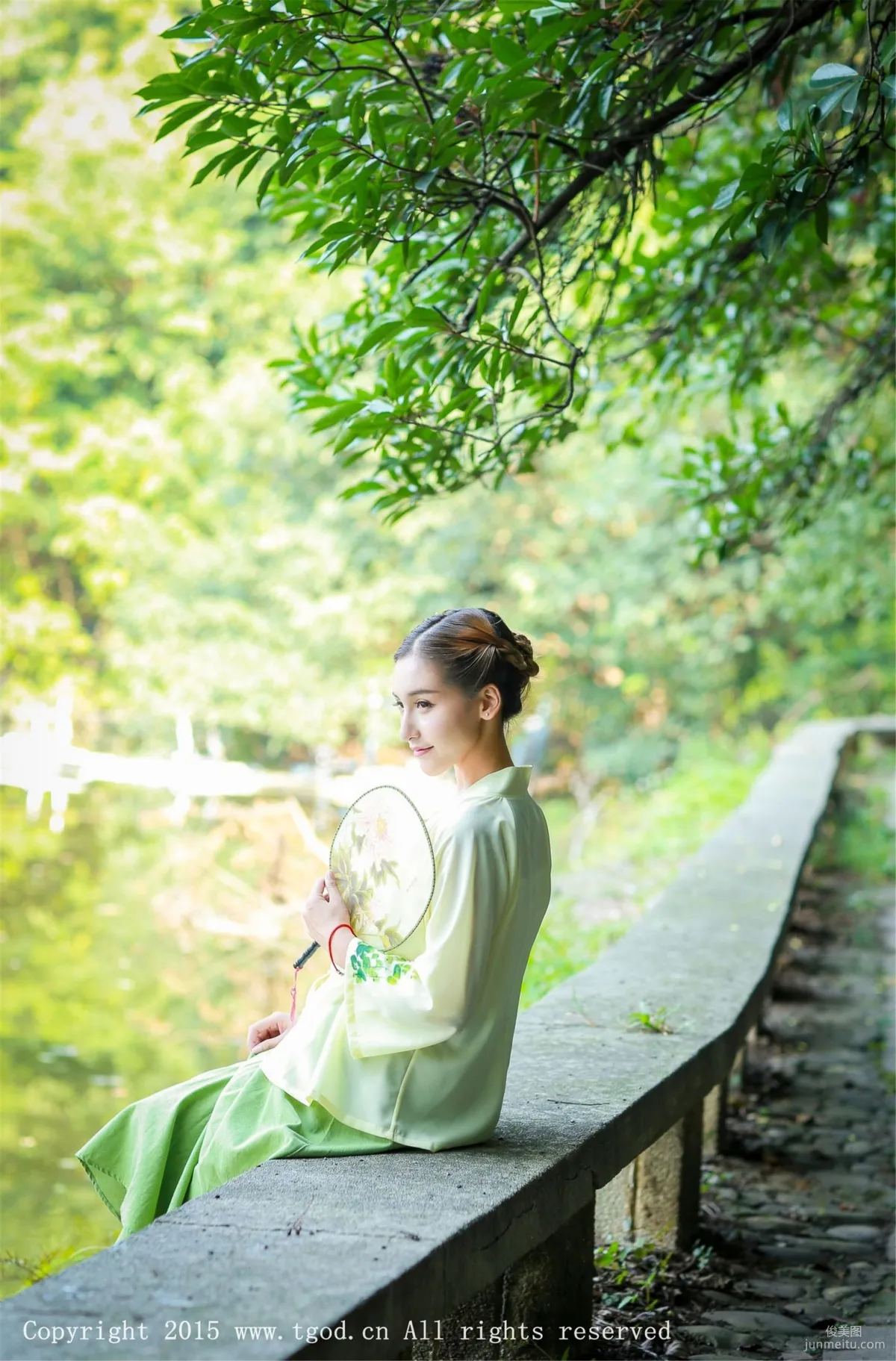 Aixi Ice: TGOD photo 6