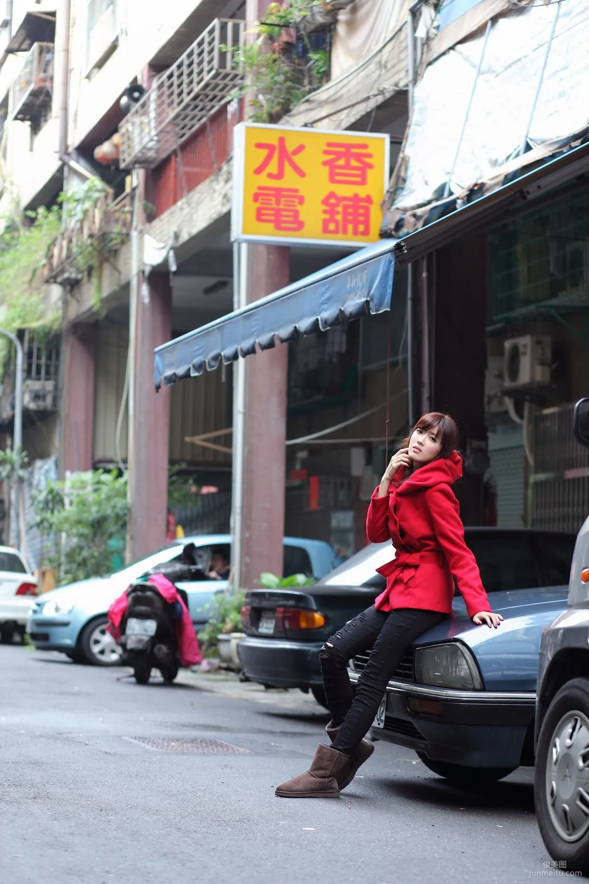 Taiwan Model Kila Jingjing / Jin Yunqiao, 4 Street Snap Series Photos Collection photo 19