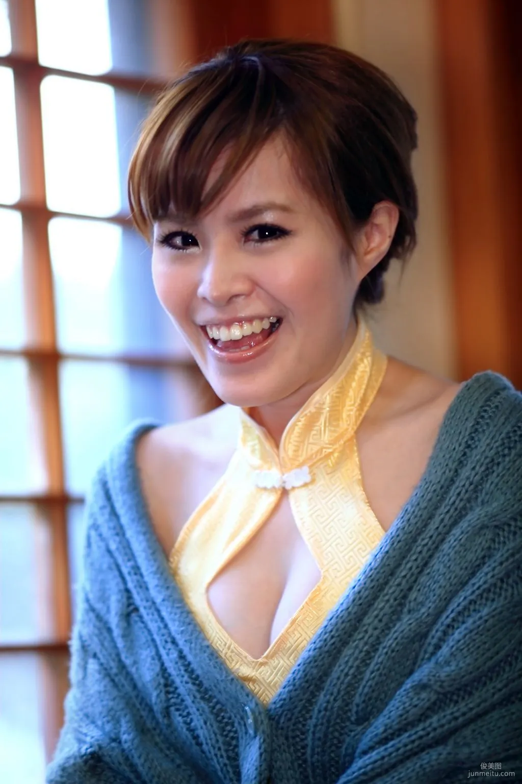 Li Yixuan: Web Idols photo 6