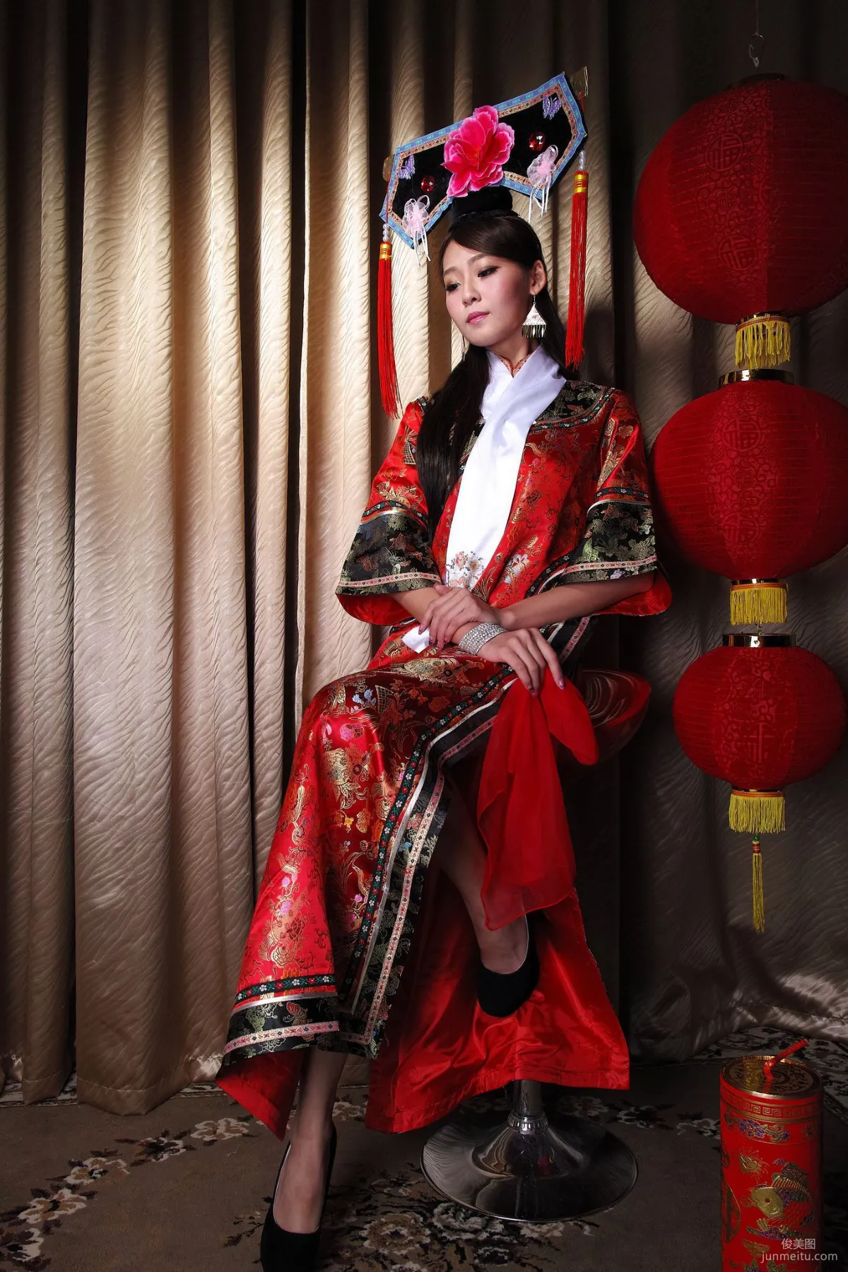 Winnie小雪、小羽《新春拜年 甄嬛格格》寫真集 45