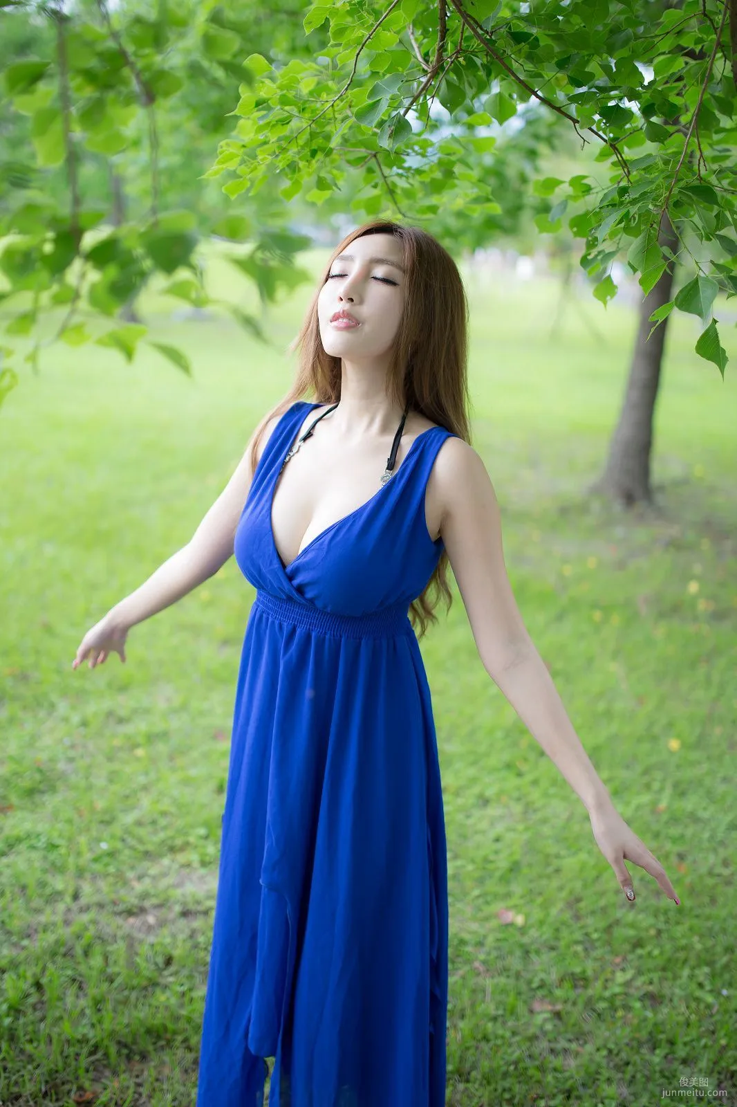 Taiwan Zhao Yun Syuan "Top Grade Blue Long Dress Goddess" Photo Set photo 26