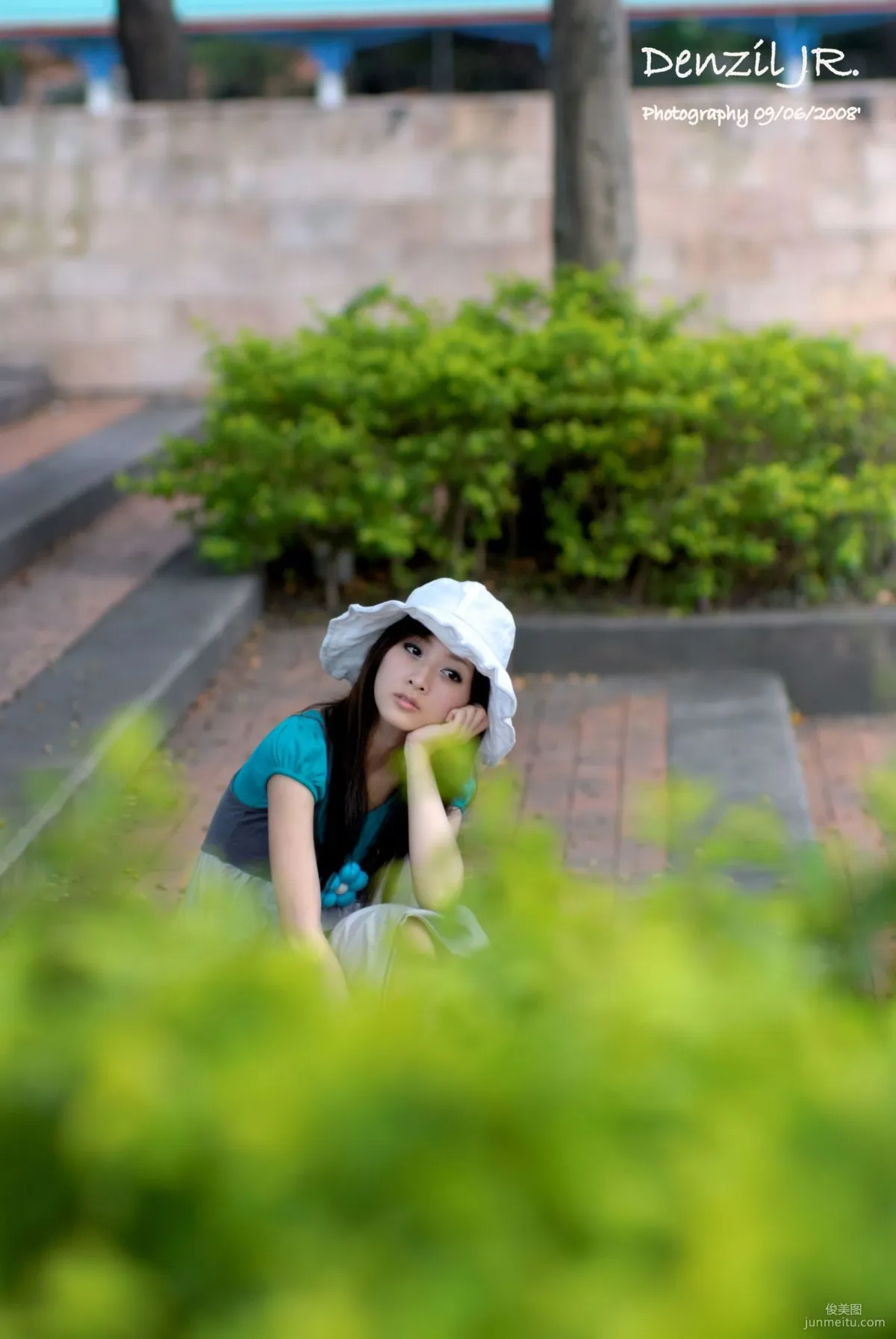 果子MM/張允霏《Lovely 果子 Fruit with Barbie Attire》寫真集 17