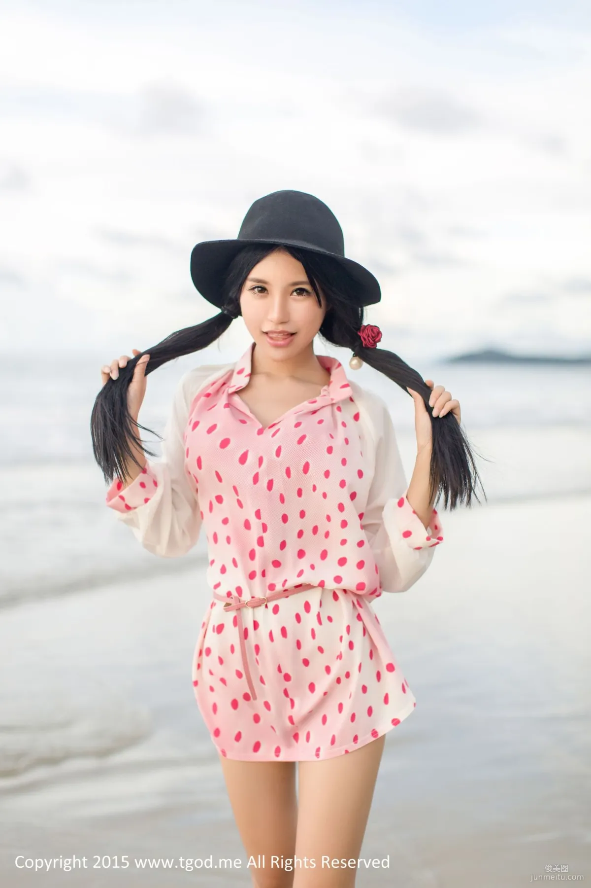 Qi Lijia: TGOD photo 1