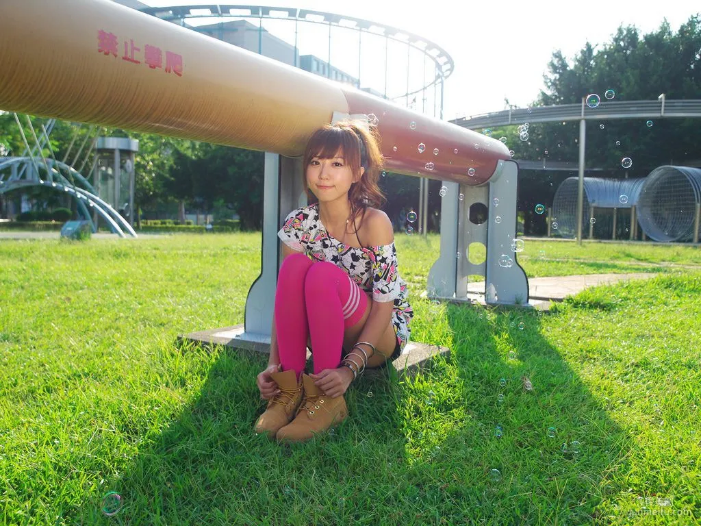 Taiwan Beauty Hongshi/Hong Shihan 'Fresh and Sweet Outdoor Shoot' Photo Set photo 34