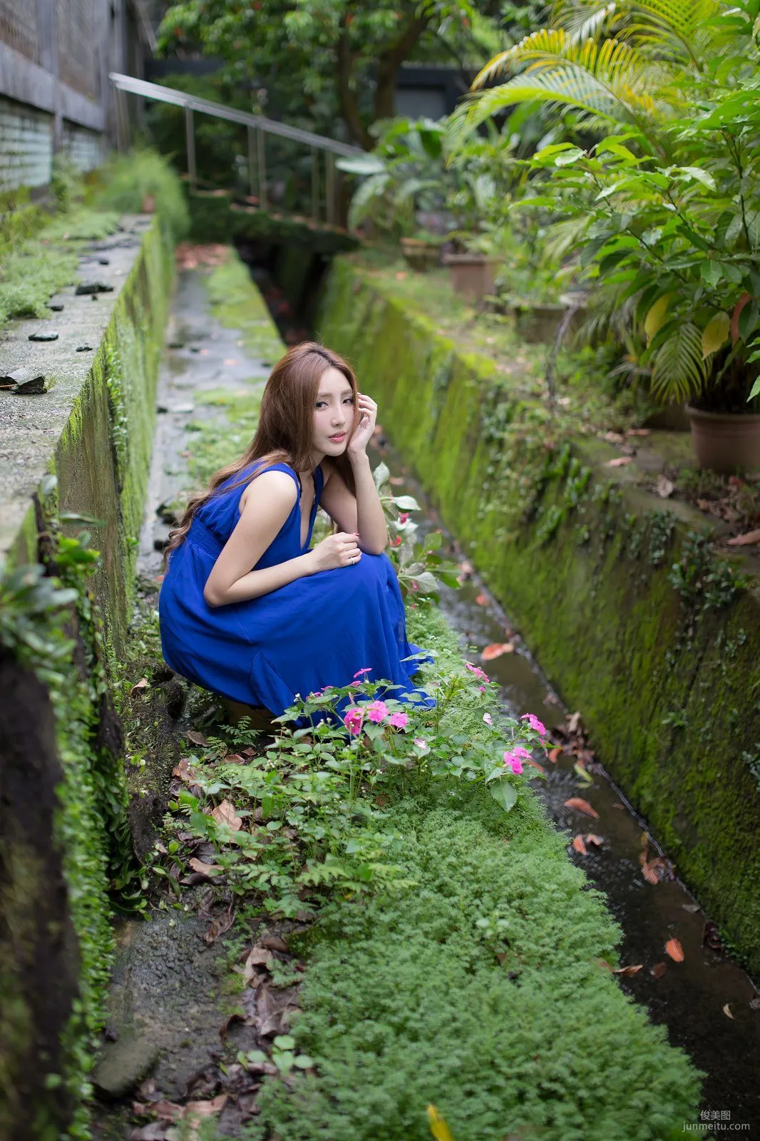 Taiwan Zhao Yun Syuan "Top Grade Blue Long Dress Goddess" Photo Set photo 1