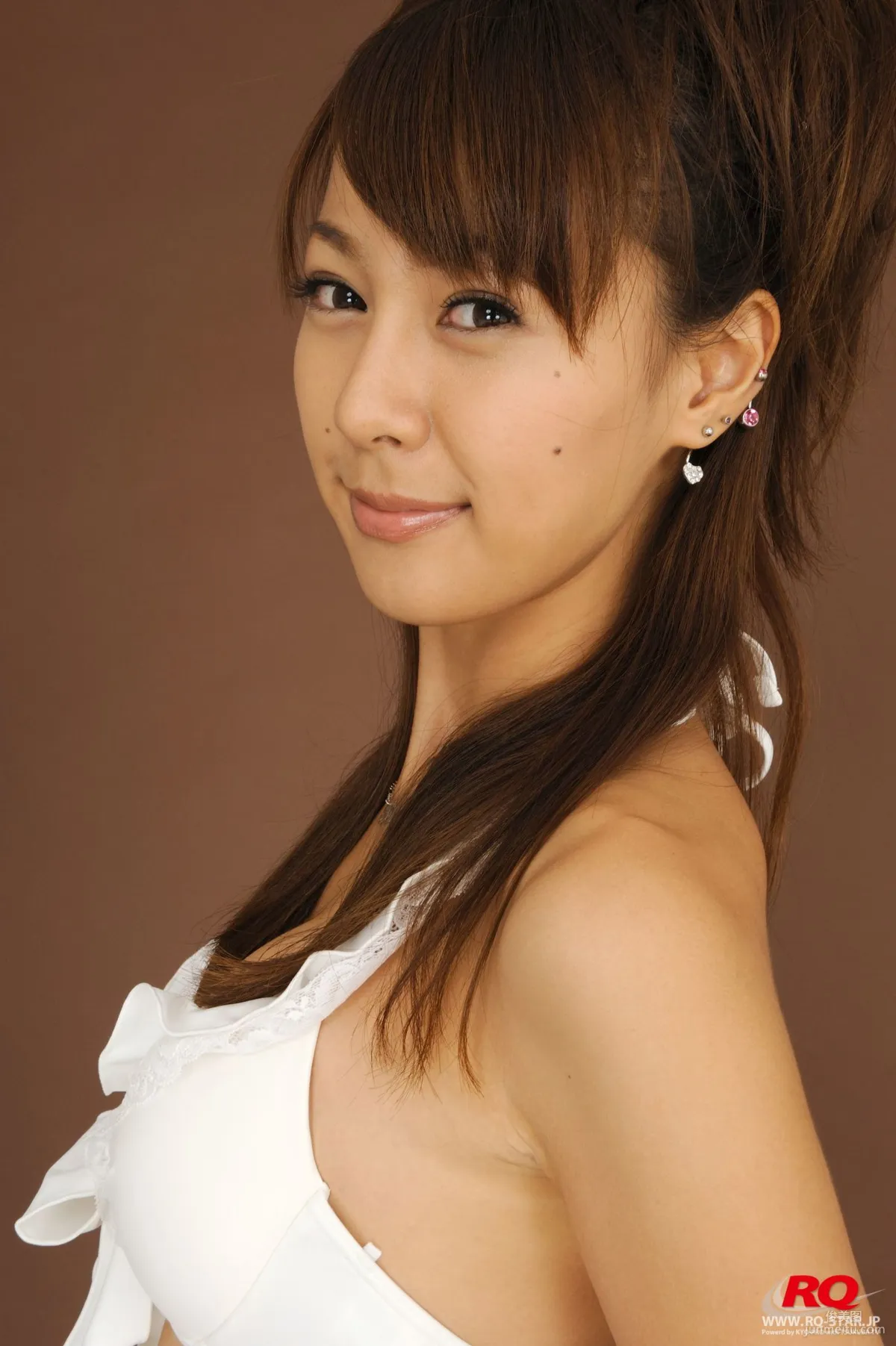 [RQ-STAR] NO.00066 中川知映 Swim Suits – White 寫真集 24