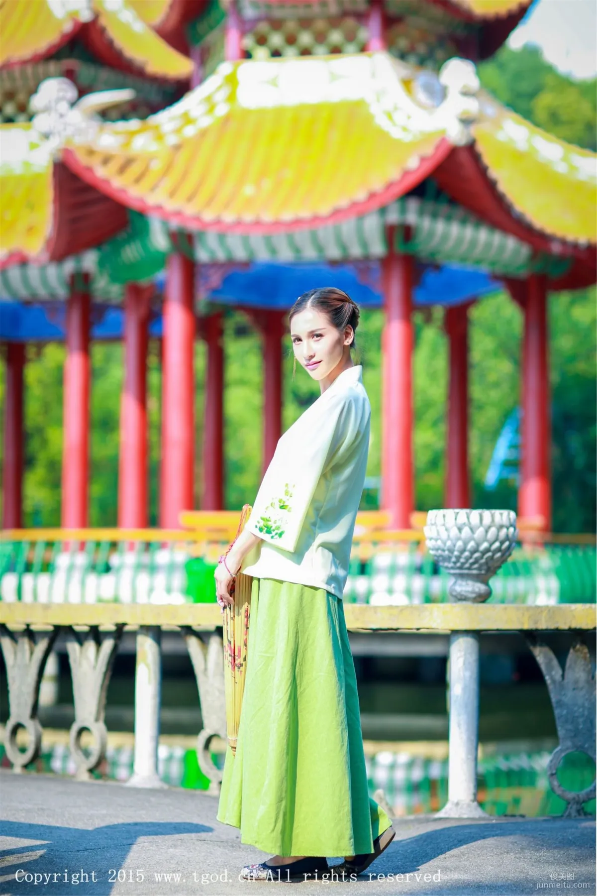 Aixi Ice: TGOD photo 14