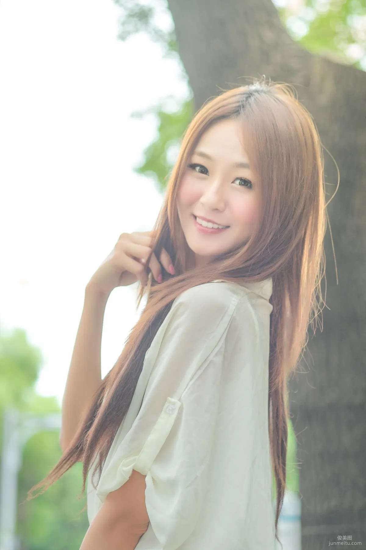 Winnie Xiaoxue: Web Idols photo 2