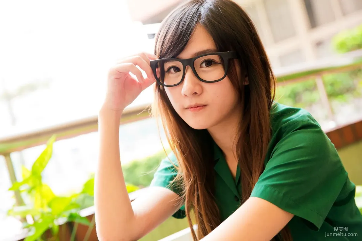 李思娴《北一女中校服外拍》写真集59