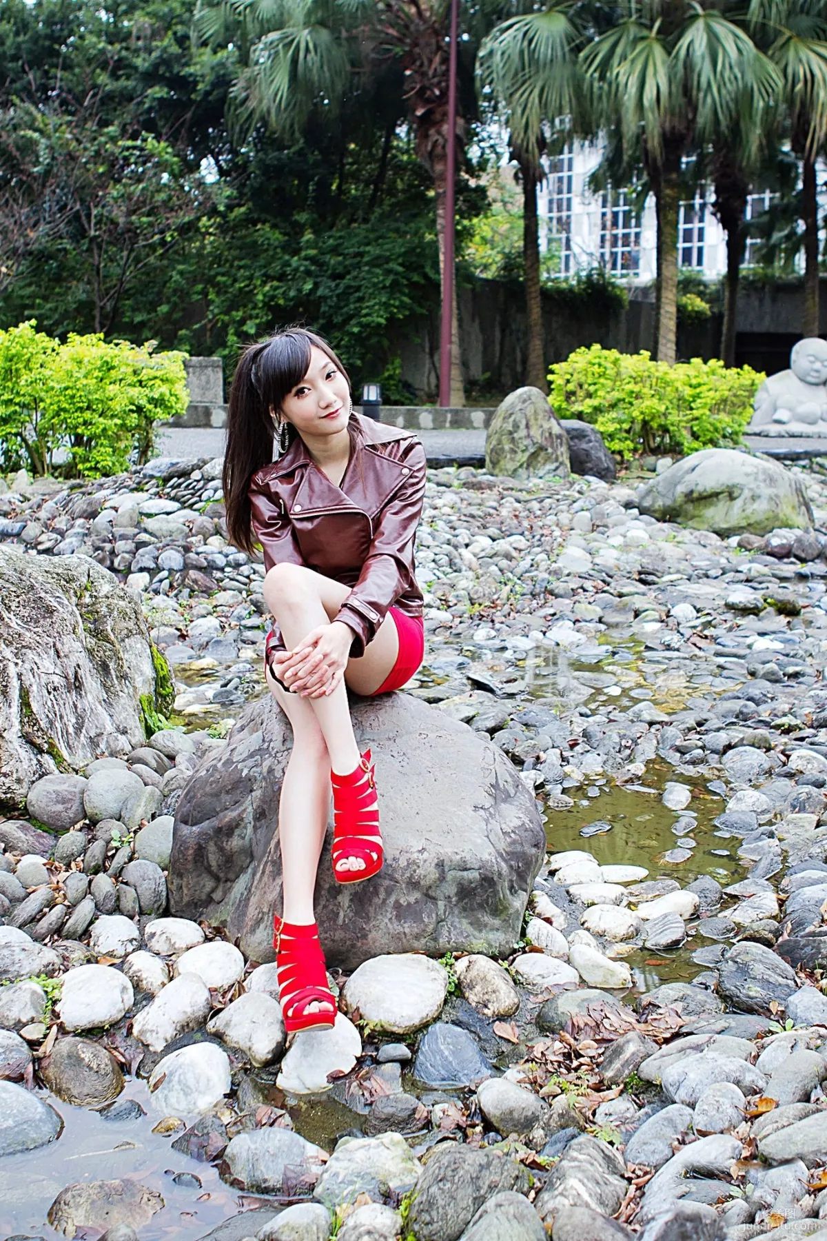 Taiwan Leg Model Tina Chen Siting, American Street, Street Snap Photo Set photo 20