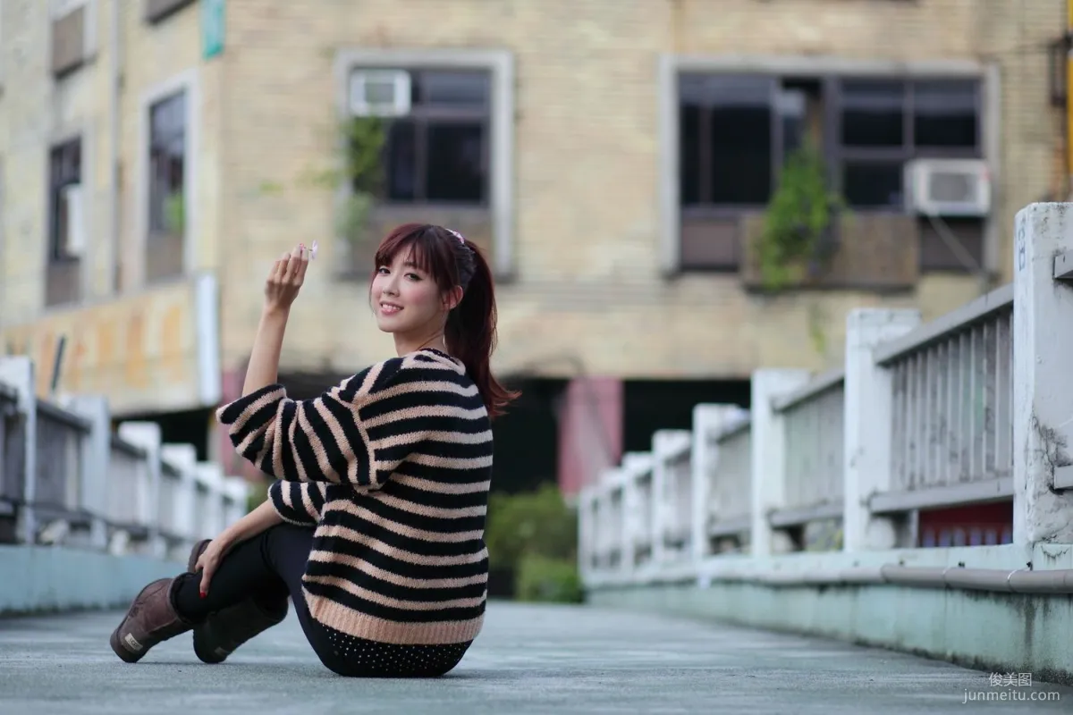 Taiwan Model Kila Jingjing / Jin Yunqiao, 4 Street Snap Series Photos Collection photo 22