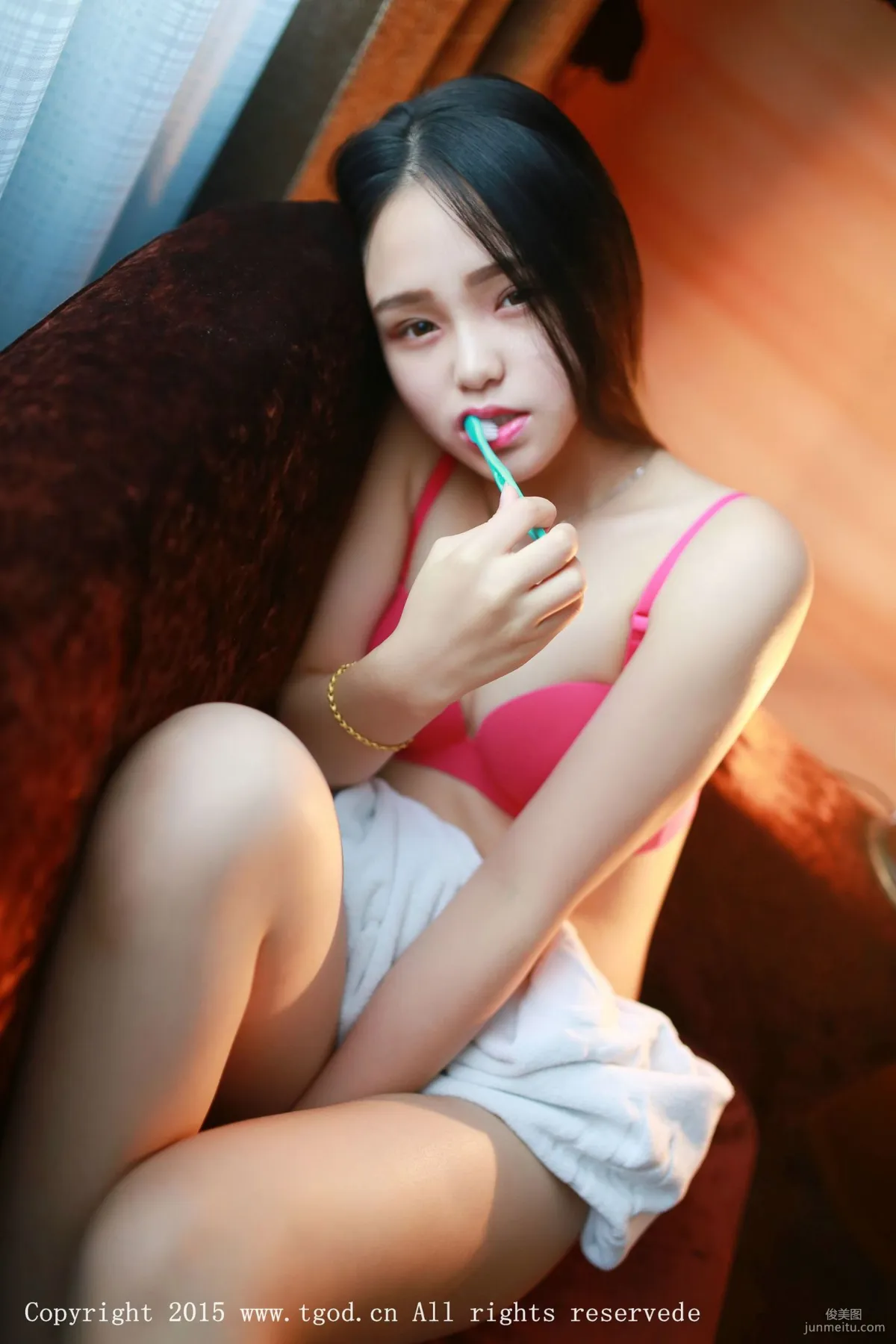 佩佩Cassie《香車美女 室内小清新》 [TGOD推女神] 寫真集 23