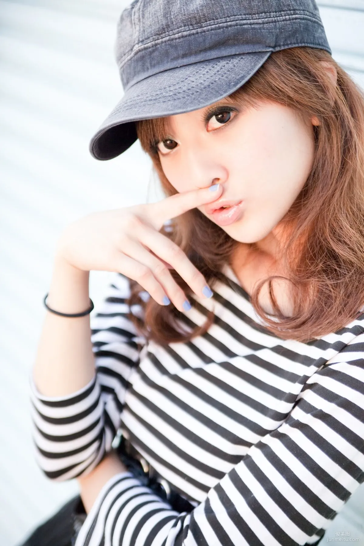 Guozi MM / Zhang Yunfei, Children's Traffic Museum Outdoor Shoot Part 2 Photo Set photo 45