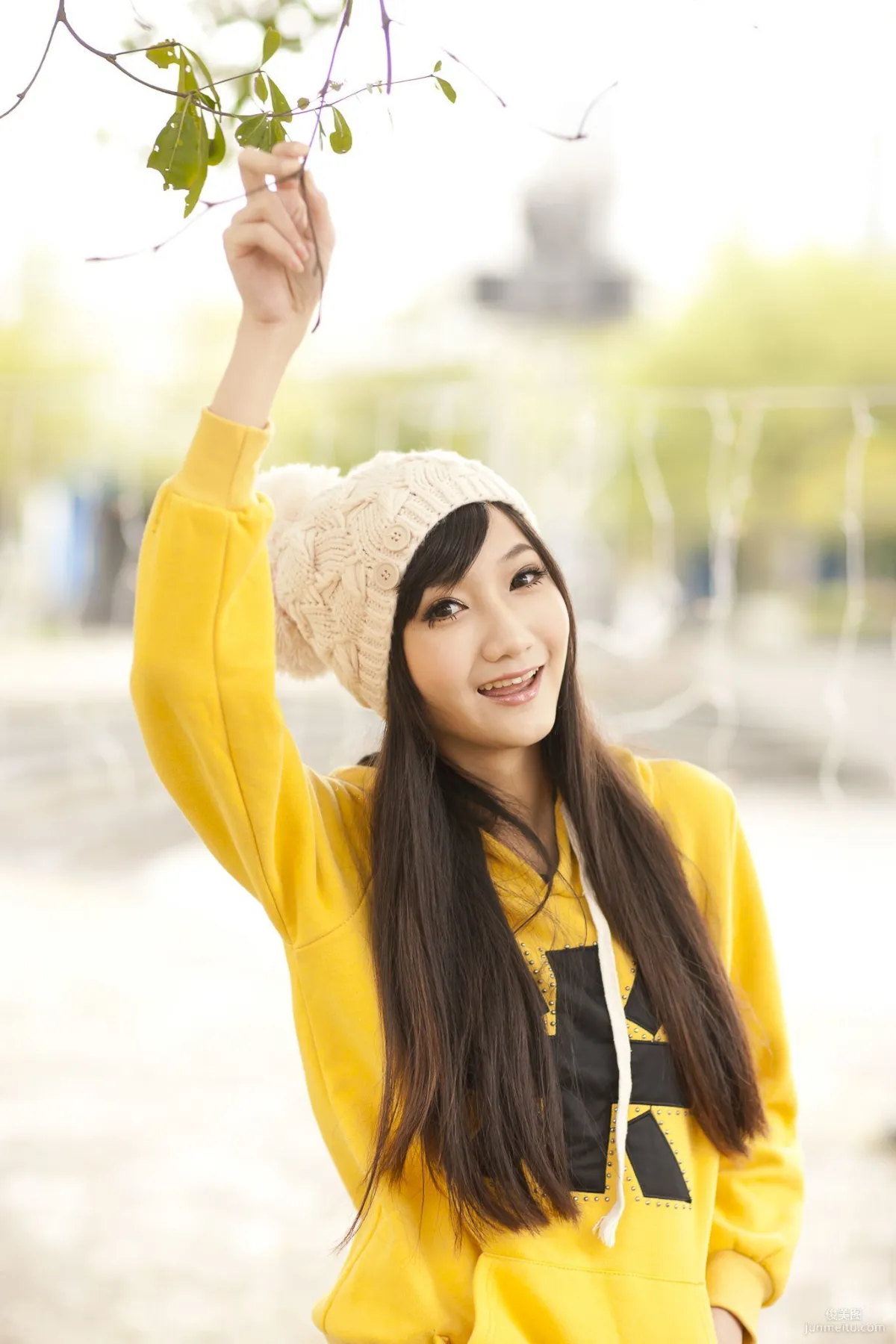 Tina Li Shuang Black Stockings Street Snap Photos Photo Collection photo 2
