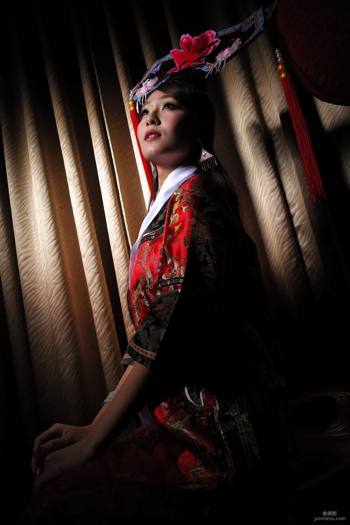 Winnie小雪、小羽《新春拜年 甄嬛格格》寫真集 40