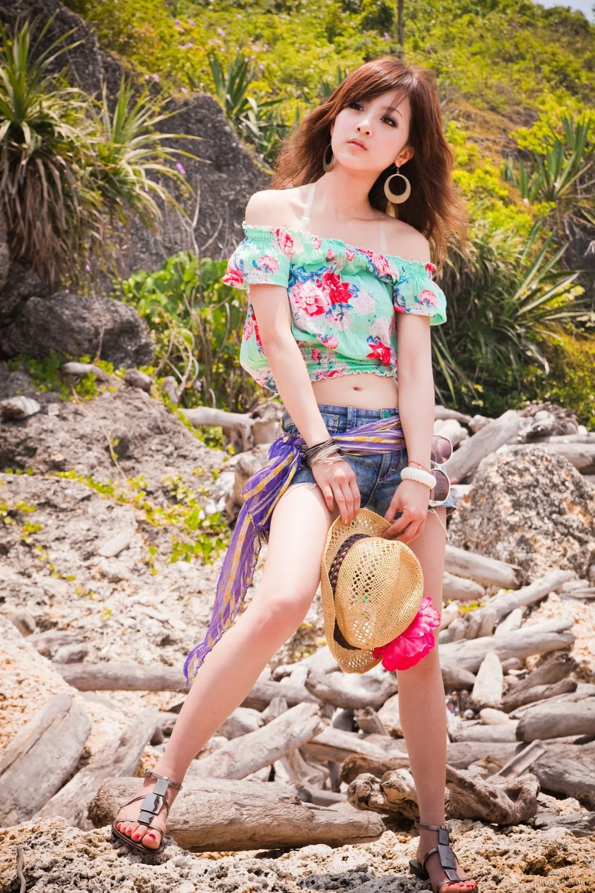 Taiwan Goddess Guozai MM, Xiaopin, Little Liuqiu Outdoor Shoot Photo Set photo 41