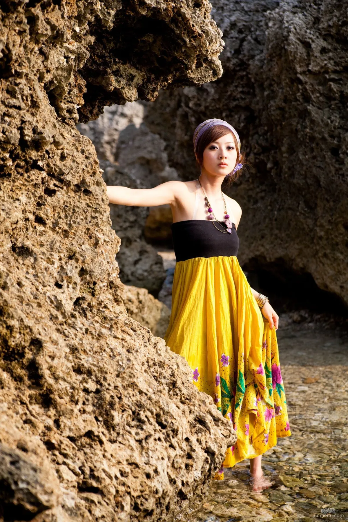 Taiwan Goddess Guozai MM, Xiaopin, Little Liuqiu Outdoor Shoot Photo Set photo 15