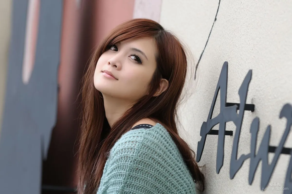 Xiong Weini: Web Idols photo 16