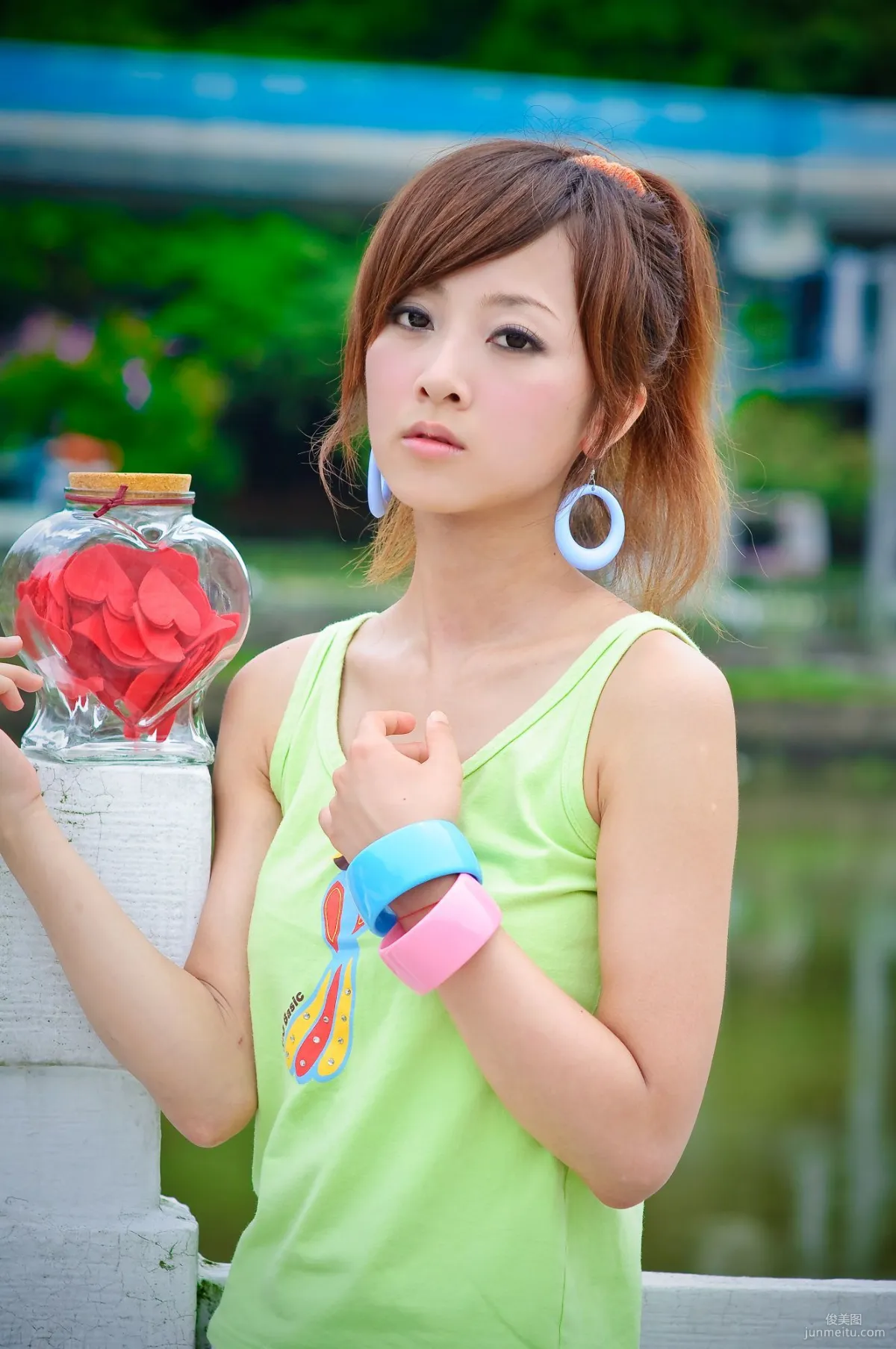 果子MM/張凱潔《大湖公園外拍》寫真集 19