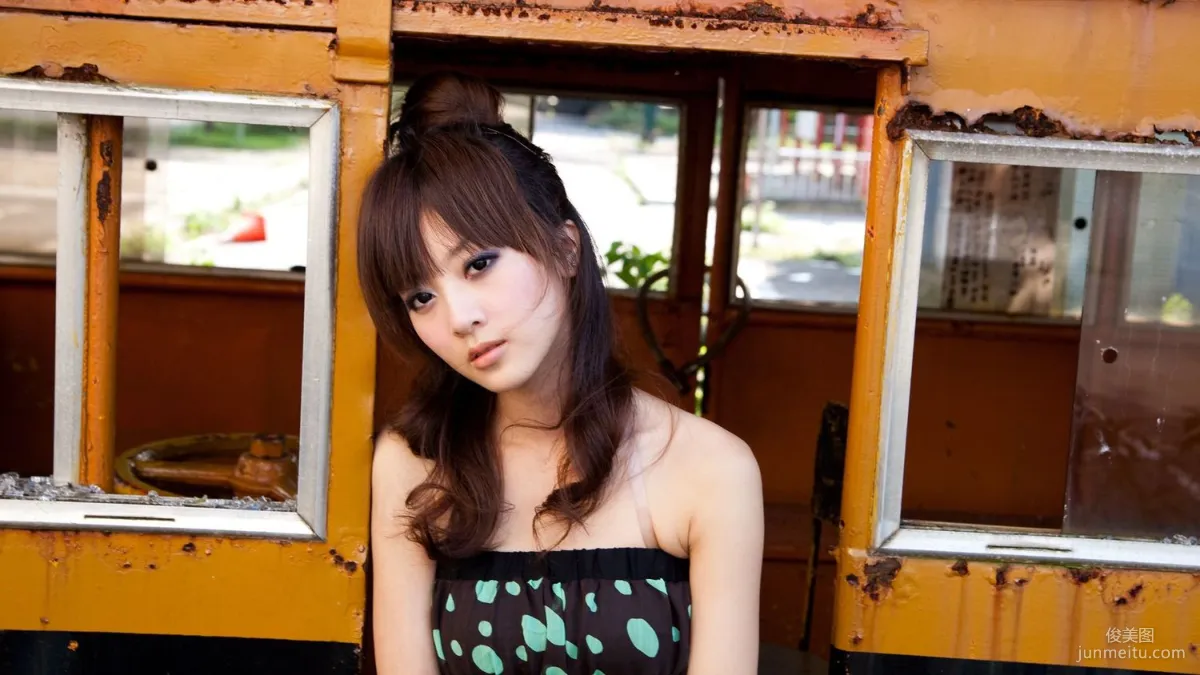 Guozi MM / Zhang Yunfei, Children's Traffic Museum Outdoor Shoot Part 2 Photo Set photo 14