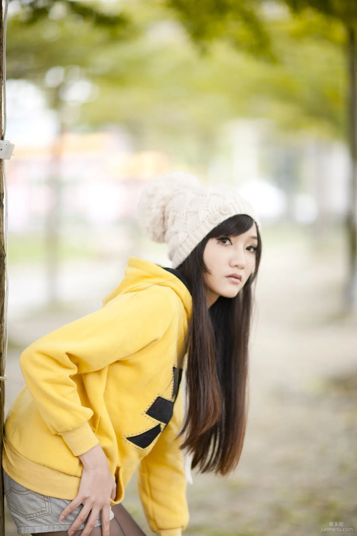 Tina Li Shuang Black Stockings Street Snap Photos Photo Collection photo 7