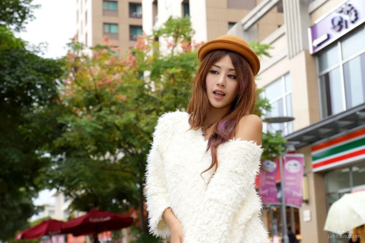 Xia Qing: Web Idols photo 10
