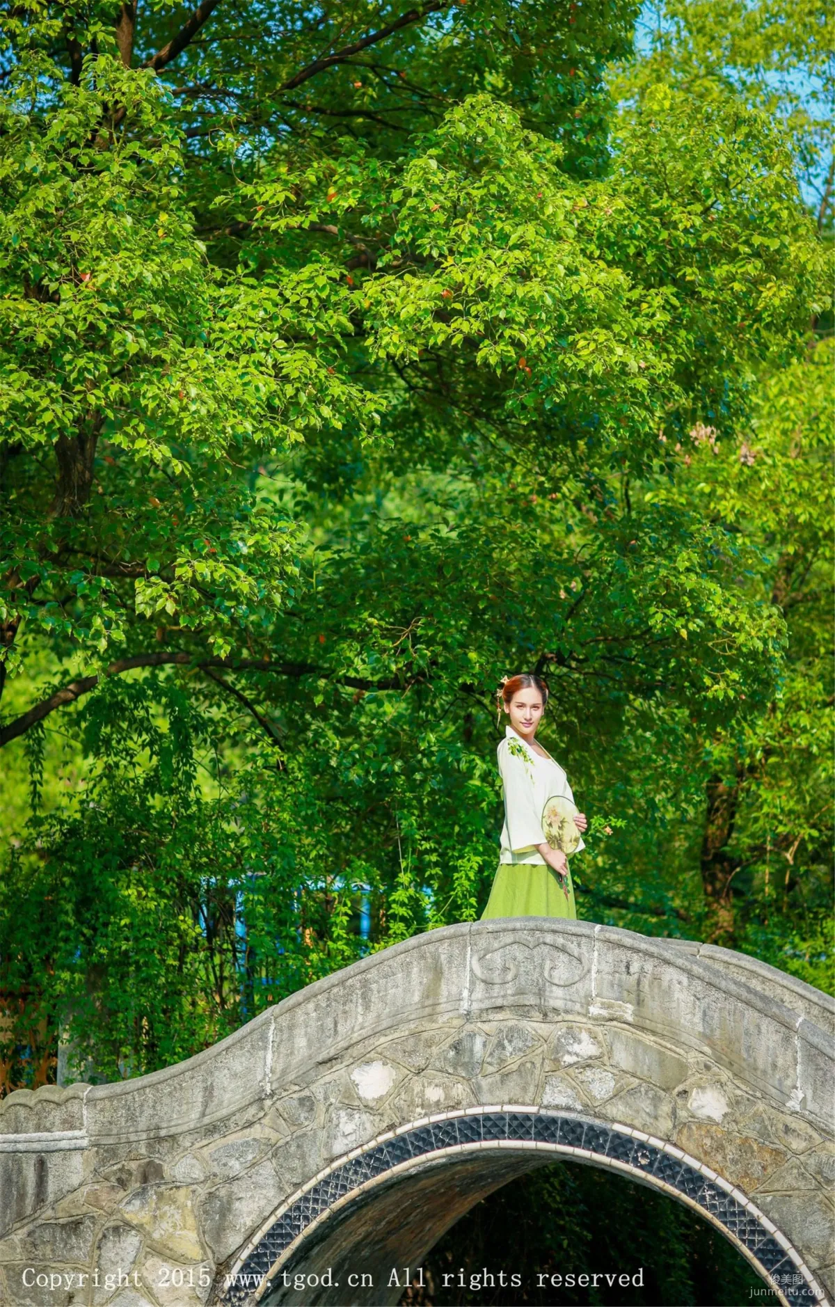 Aixi Ice: TGOD photo 24