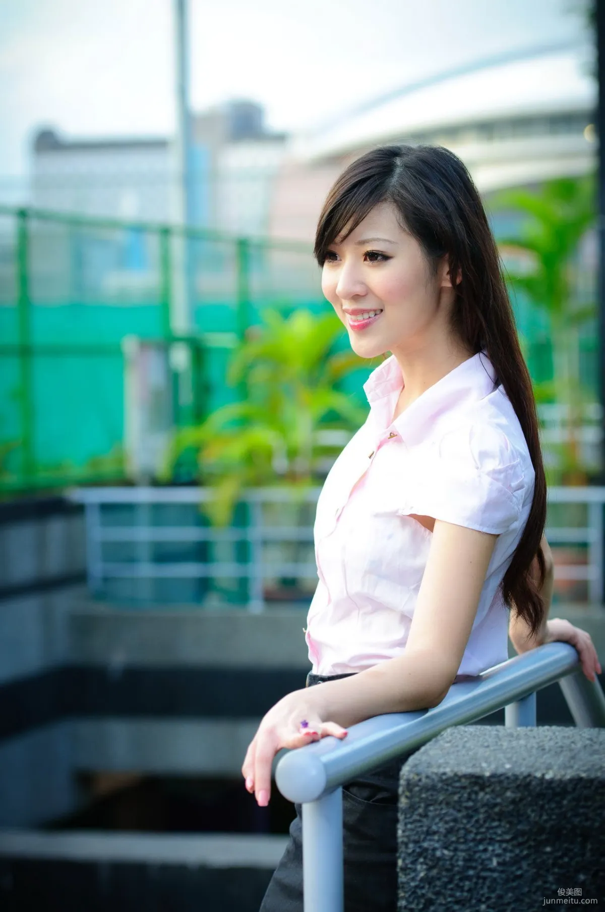 Ginnie Han Gennie / Wei Wei / Chen Weirong Fresh and Beautiful Outdoor Shoot Photo Set photo 15