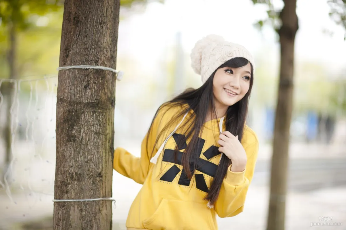 Tina Li Shuang Black Stockings Street Snap Photos Photo Collection photo 9