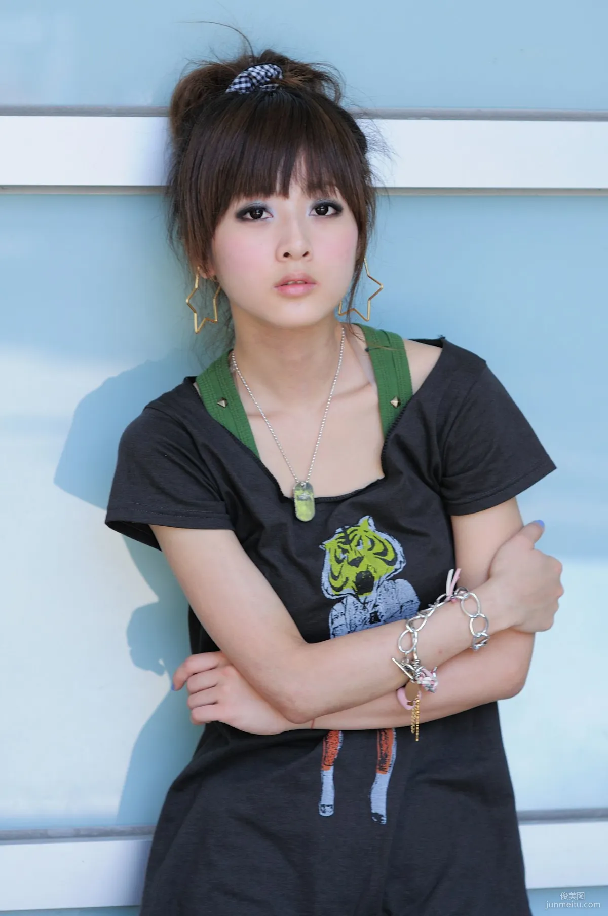 果子Mikako《台大法商學院外拍》寫真集 50