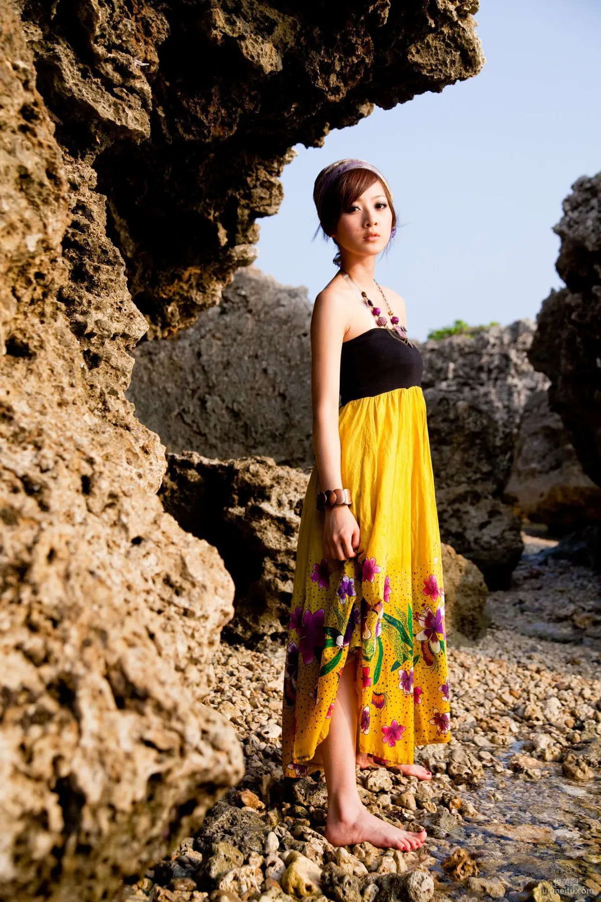 Taiwan Goddess Guozai MM, Xiaopin, Little Liuqiu Outdoor Shoot Photo Set photo 17