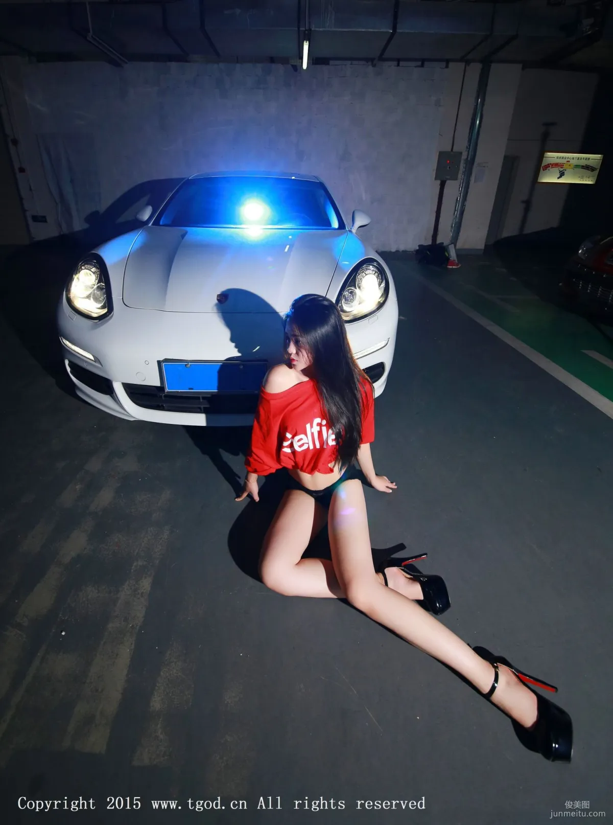 佩佩Cassie《香車美女 室内小清新》 [TGOD推女神] 寫真集 34