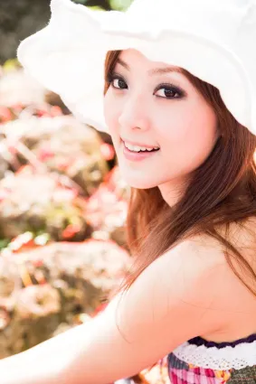 台灣女神果子MM、小品《小琉球外拍》寫真集
