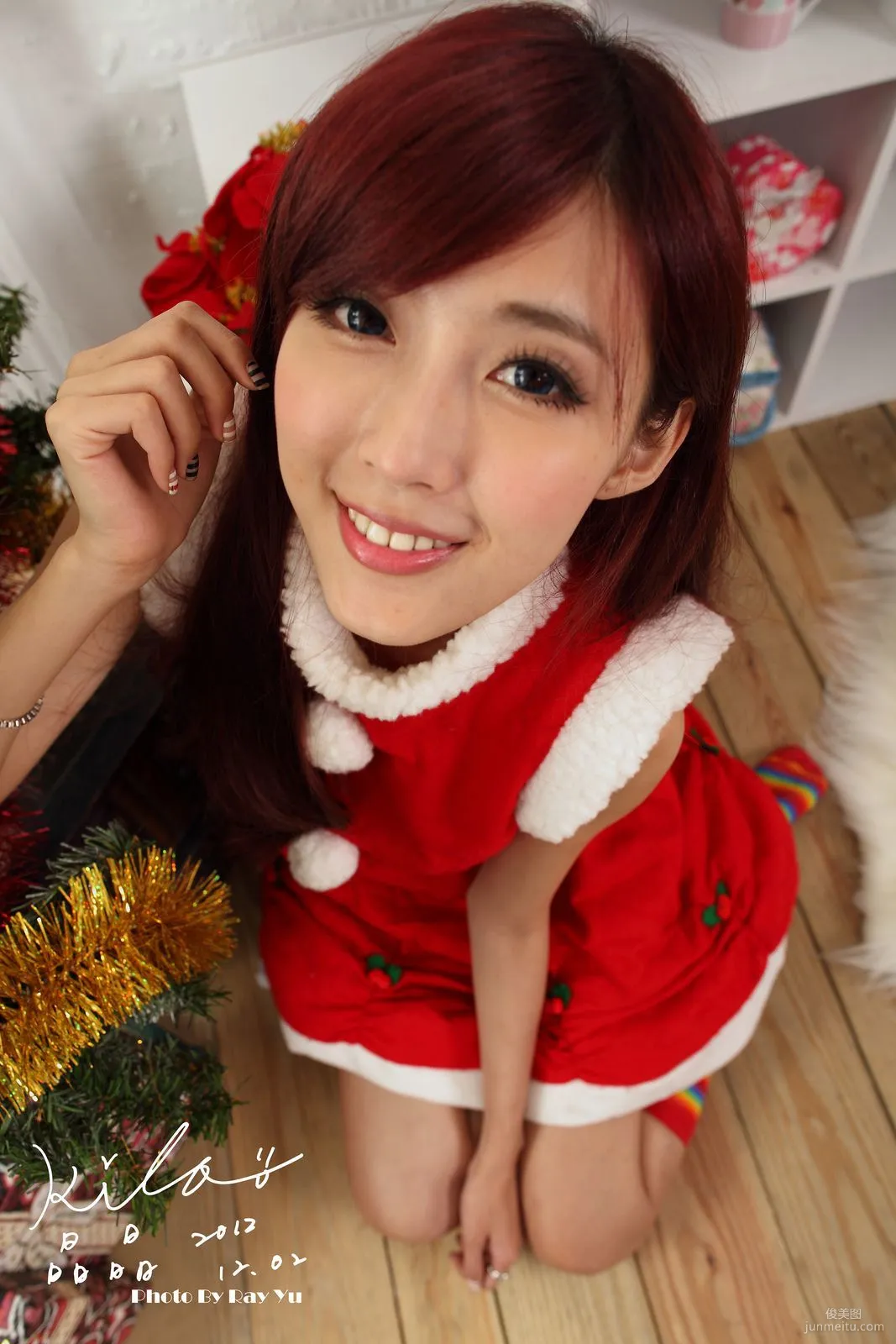 Kila Jingjing / Liao Tingling Christmas Series Photo Set photo 37