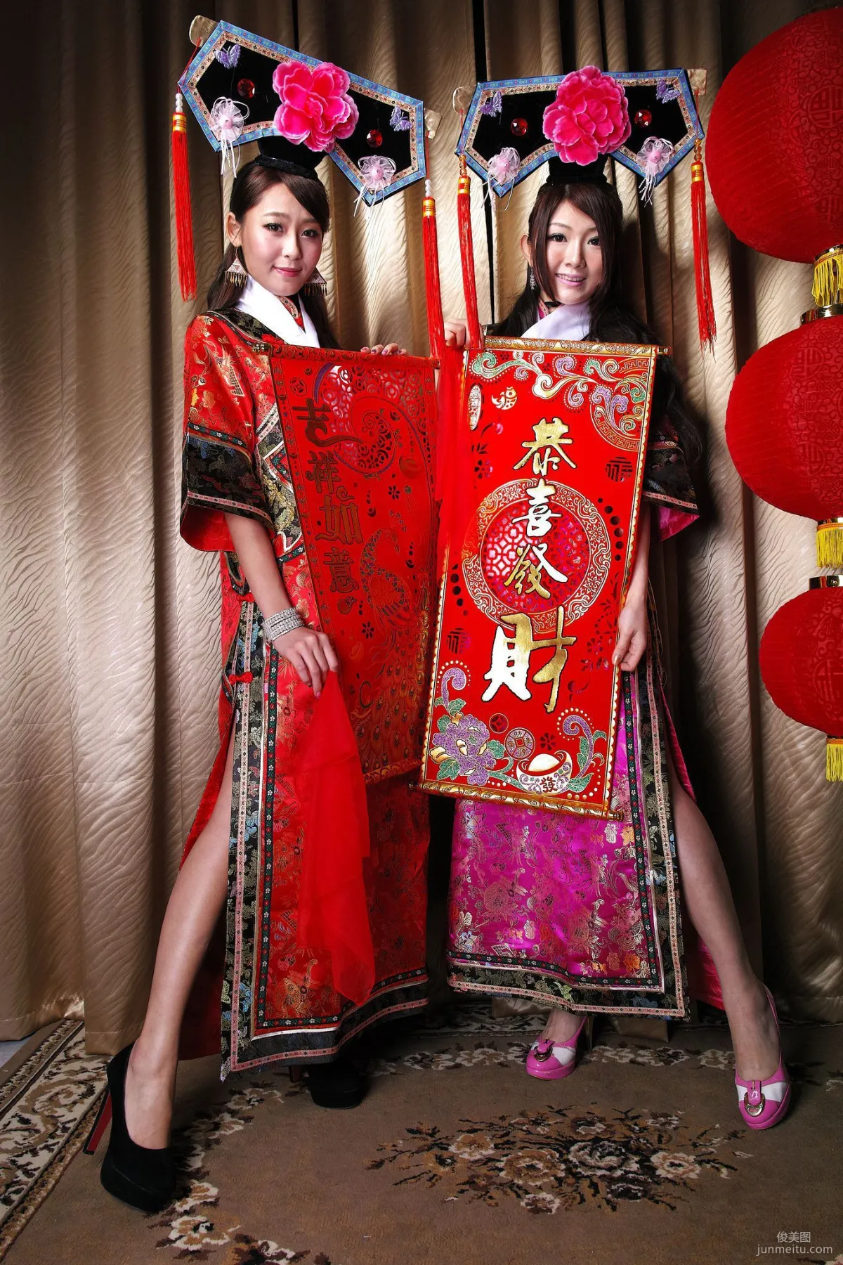 Winnie小雪、小羽《新春拜年 甄嬛格格》寫真集 21