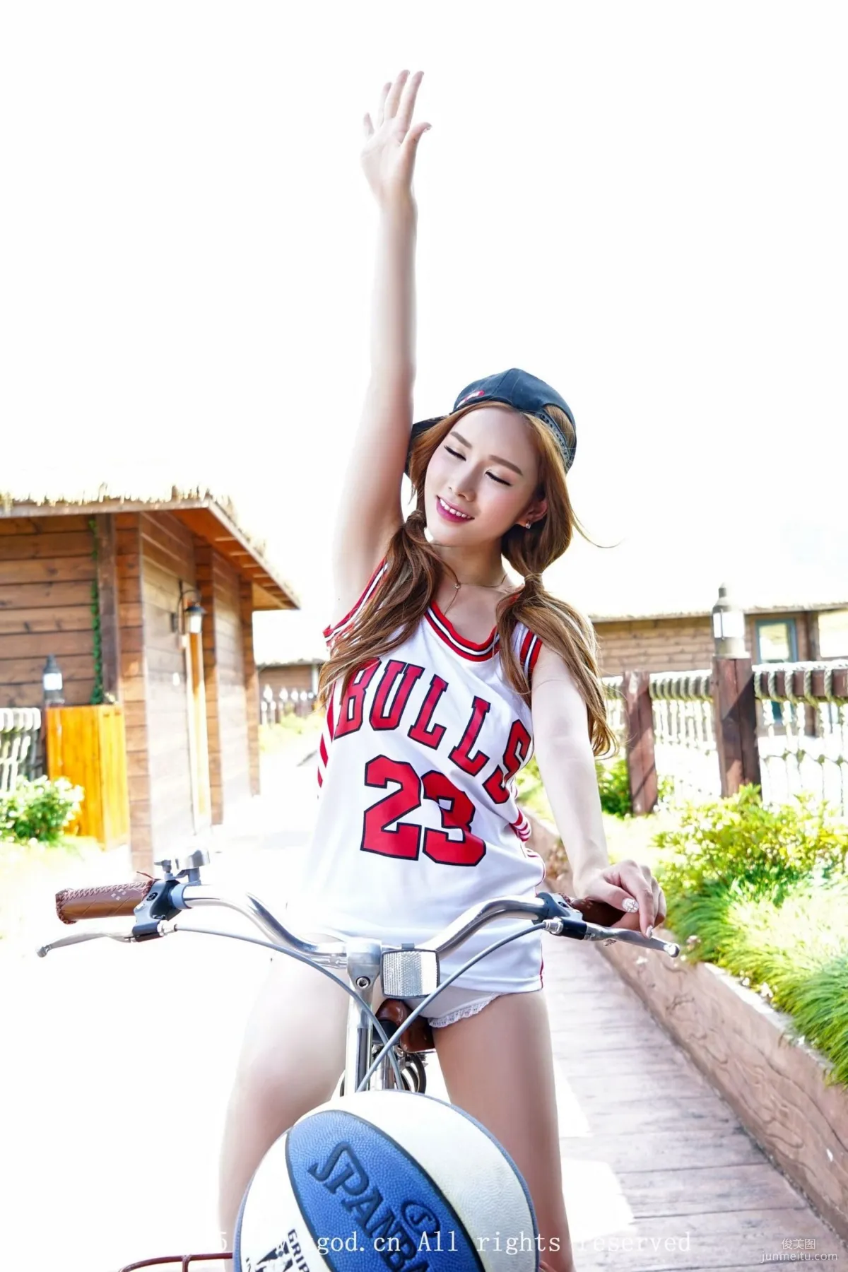 Yu Ji: TGOD photo 19