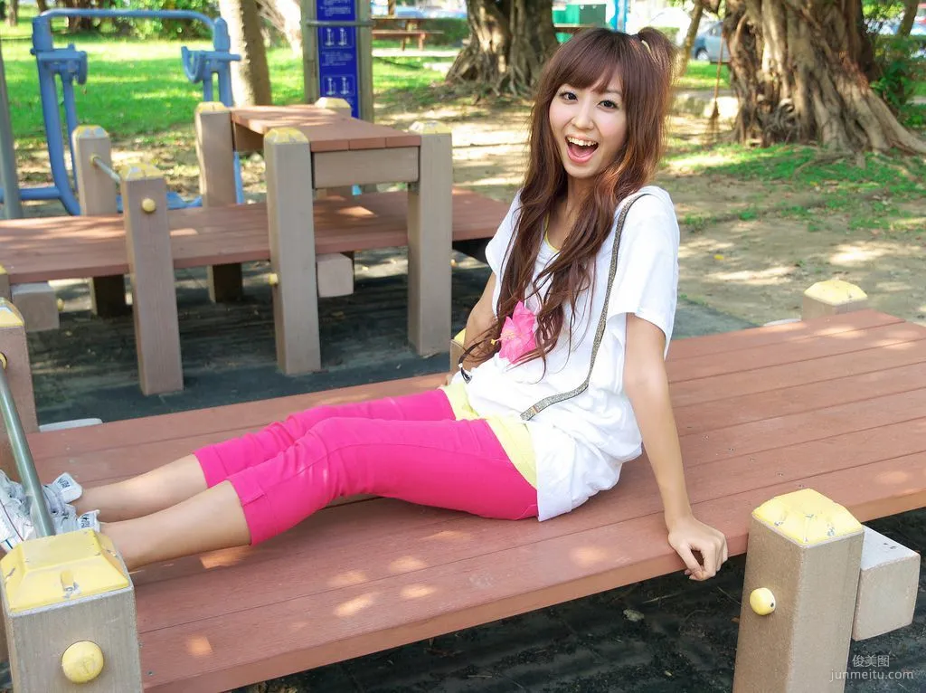 Taiwan Beauty Hongshi/Hong Shihan 'Fresh and Sweet Outdoor Shoot' Photo Set photo 46