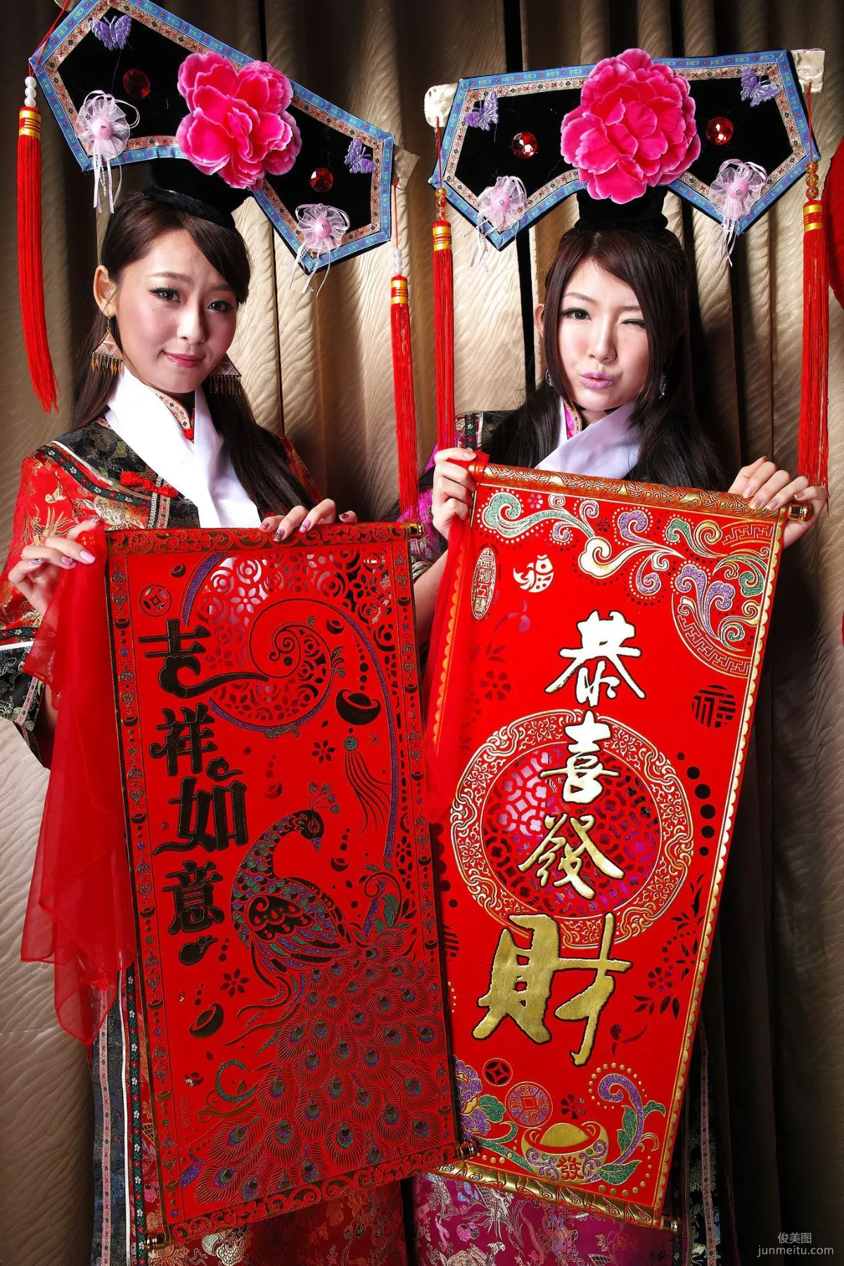 Winnie小雪、小羽《新春拜年 甄嬛格格》寫真集 55