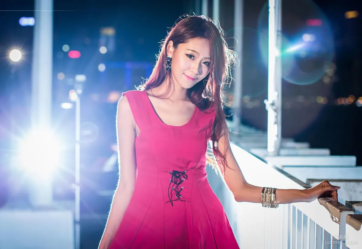 Winnie小雪/莊詠惠《火紅夜拍》寫真集 22