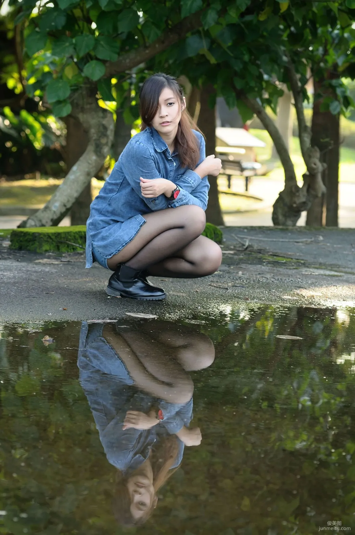 Emily: Web Idols photo 5