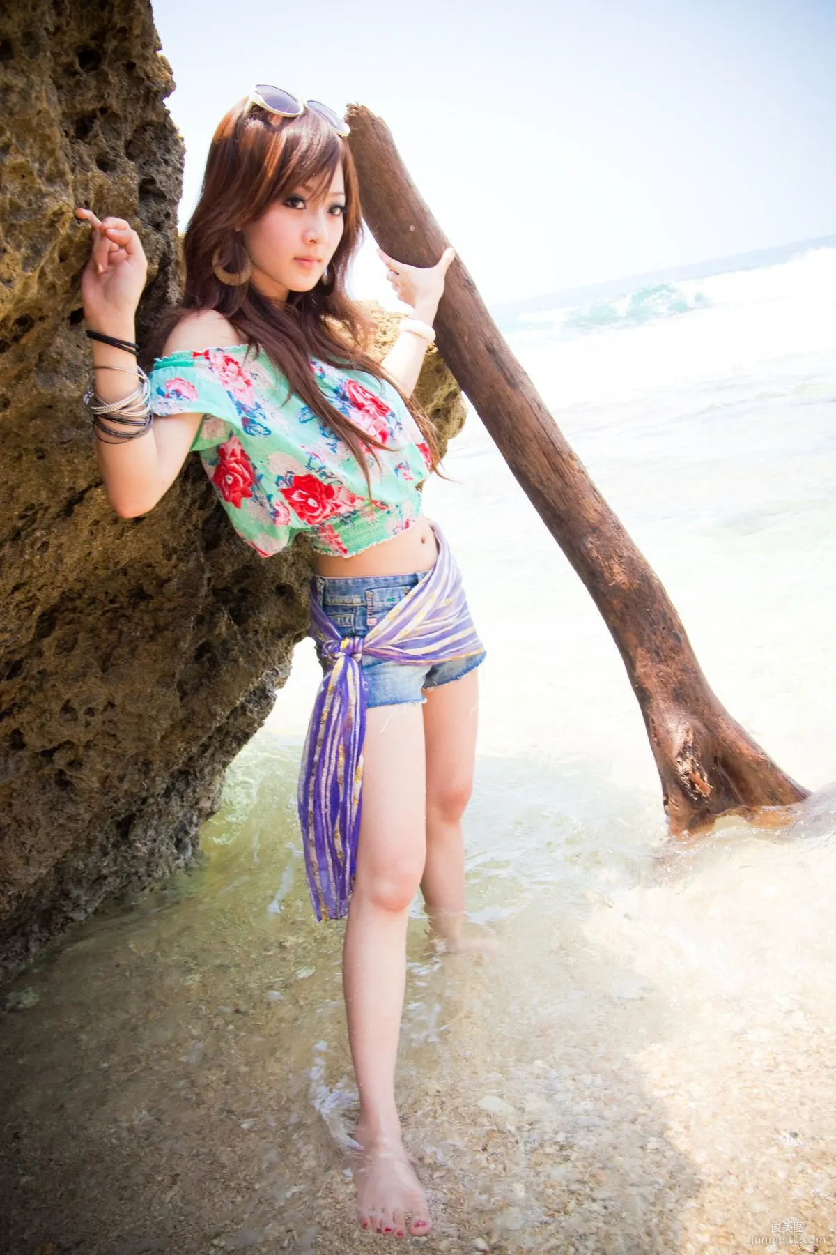 Taiwan Goddess Guozai MM, Xiaopin, Little Liuqiu Outdoor Shoot Photo Set photo 38