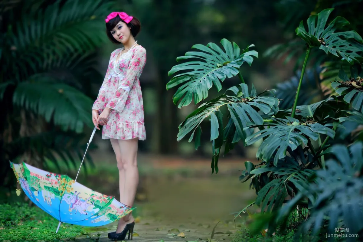Taiwan Girl Yin Zhi, Aesthetic Floral Dress Outdoor Shoot, Photo Set photo 3