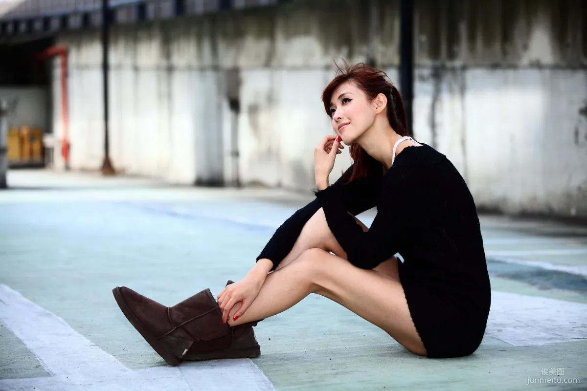 Taiwan Model Kila Jingjing / Jin Yunqiao, 4 Street Snap Series Photos Collection photo 3