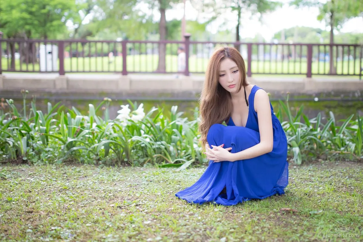 Taiwan Zhao Yun Syuan "Top Grade Blue Long Dress Goddess" Photo Set photo 63