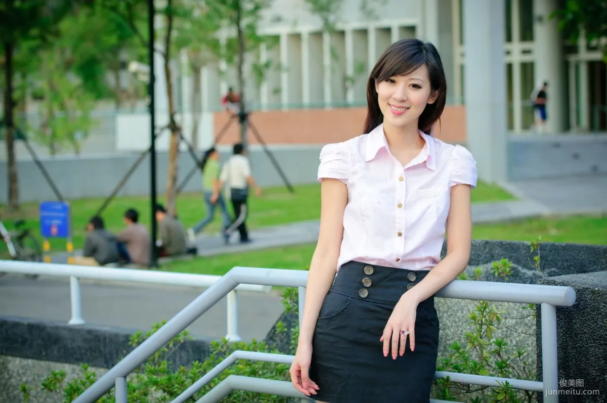 Ginnie Han Gennie / Wei Wei / Chen Weirong Fresh and Beautiful Outdoor Shoot Photo Set photo 16